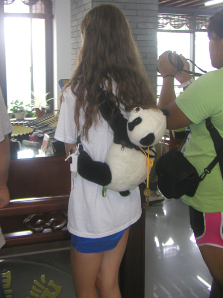 美國高中生在王星記留下最美笑容